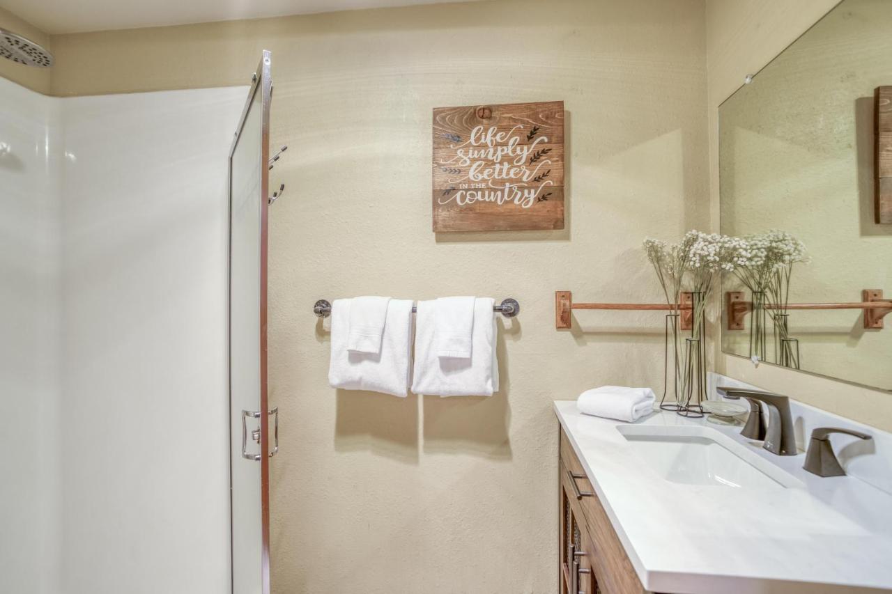 Cedar Cove Lodge Sunriver Bagian luar foto