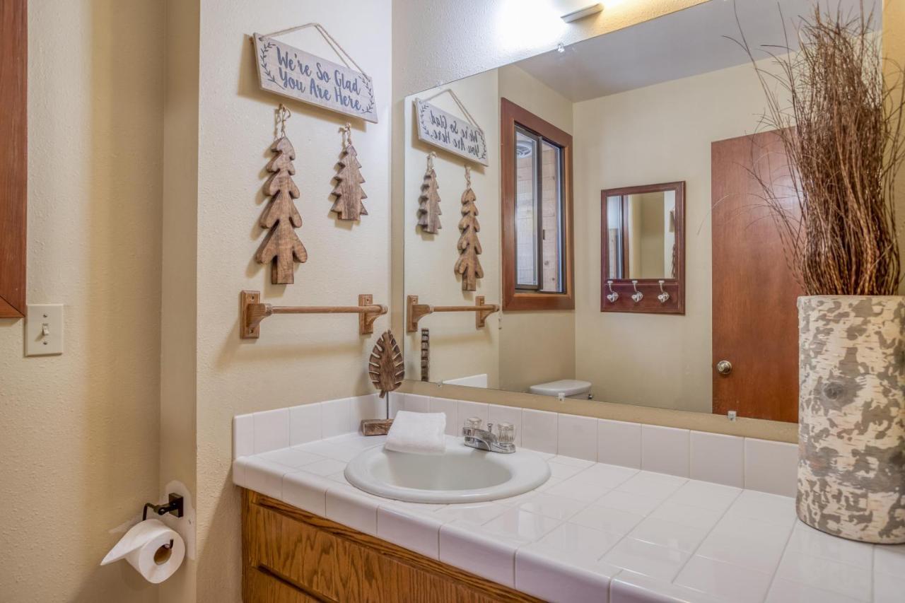 Cedar Cove Lodge Sunriver Bagian luar foto