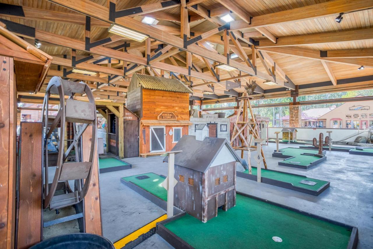 Cedar Cove Lodge Sunriver Bagian luar foto